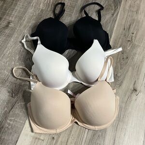 Victoria’s Secret/PINK Bra Bundle 3 Everyday Bras